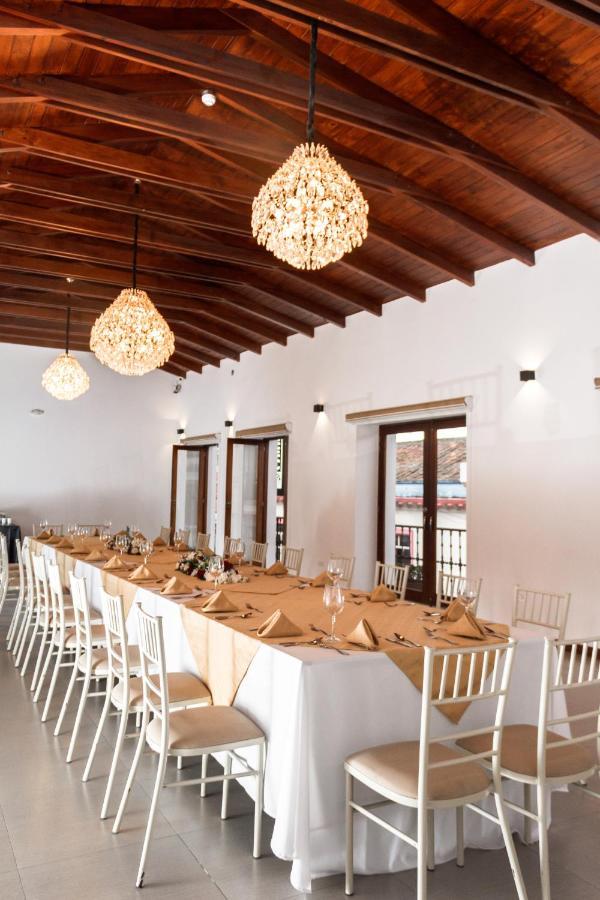 Reec Latacunga By Oro Verde Hotels Екстер'єр фото